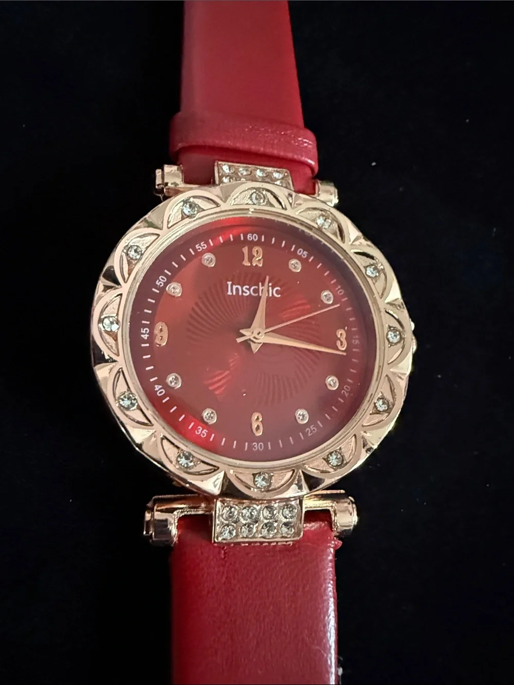 New women’s red watch new battery crystal bezel with glitz
